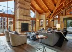 Grand Lobby/Common Area - Landmark Vail